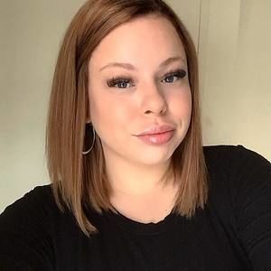 Meet your Posher, Jade